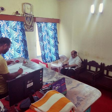 Renu Guest House Calcutta Extérieur photo
