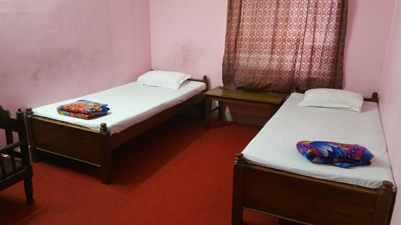 Renu Guest House Calcutta Extérieur photo