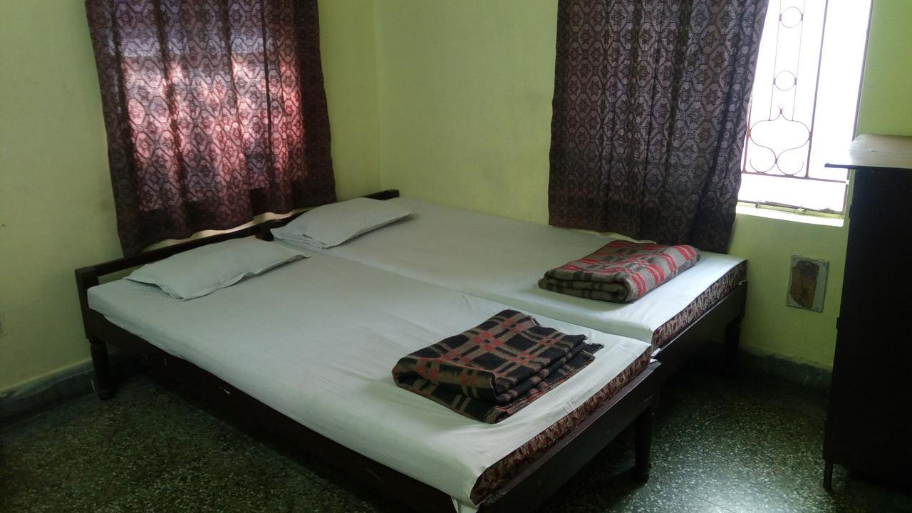 Renu Guest House Calcutta Extérieur photo
