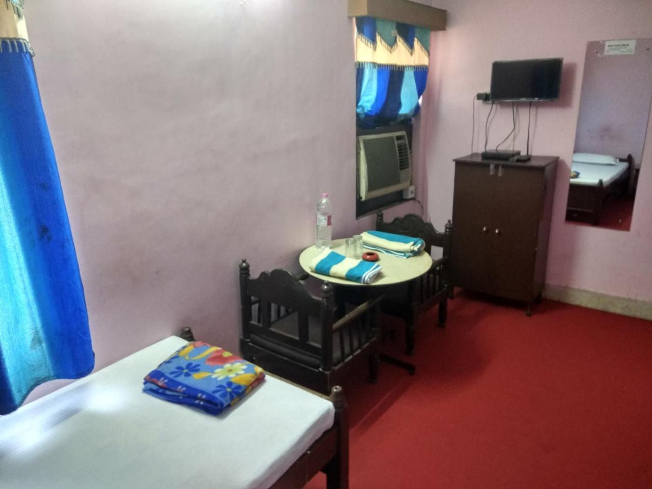 Renu Guest House Calcutta Extérieur photo