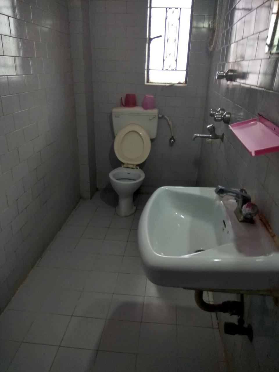 Renu Guest House Calcutta Extérieur photo