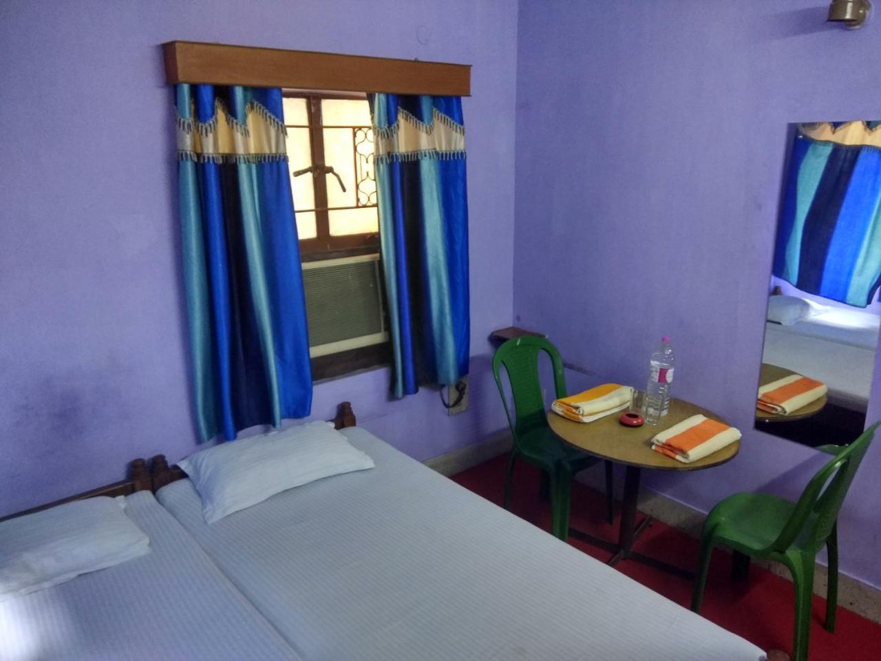 Renu Guest House Calcutta Extérieur photo